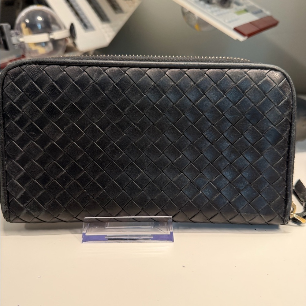 Bottega Veneta Black Intrecciato Zip-Around Wallet